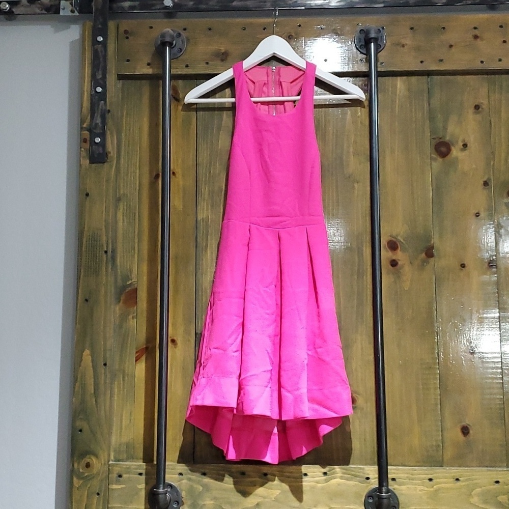 L'ATISTE HOT PINK MINI DRESS LINED SIZE MEDIUM NEW WITH TAG SKATER BARBIE